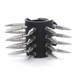 Lederarmband Langnieten (44 mm), 4 reihig