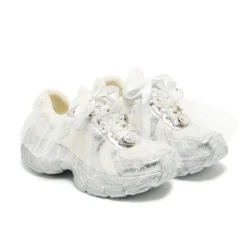 Kelpie Whimsical Terrain Platform Trainer